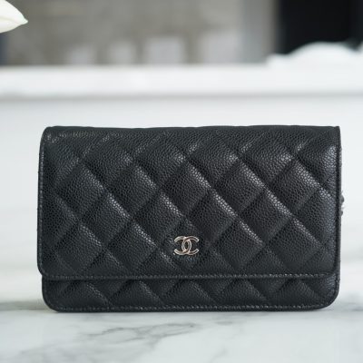 Chanel Replica Wallet on Chain in Black
