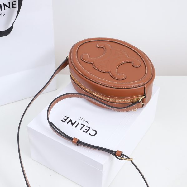 Replica Celine Small Bucket Bag | Stylish & Compact Design - Image 4