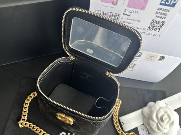 Replica Chanel Black Calfskin Clutch w/ Gold Chain Ap3203 - Image 4