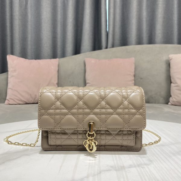 Replica Dior Lady Dior Chain Pouch S0937 Onmj | M116