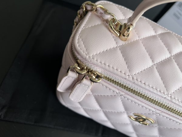 Pink Replica Chanel 22 Bag Ap2199 – Chic & Stylish - Image 9