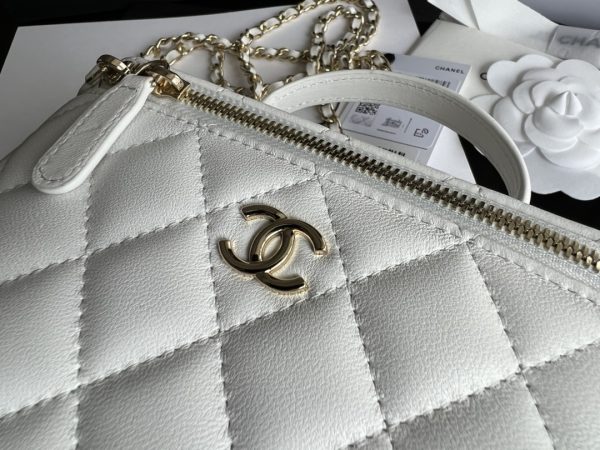 Replica Chanel 22 Handbag - White Ap2199 Elegance - Image 6