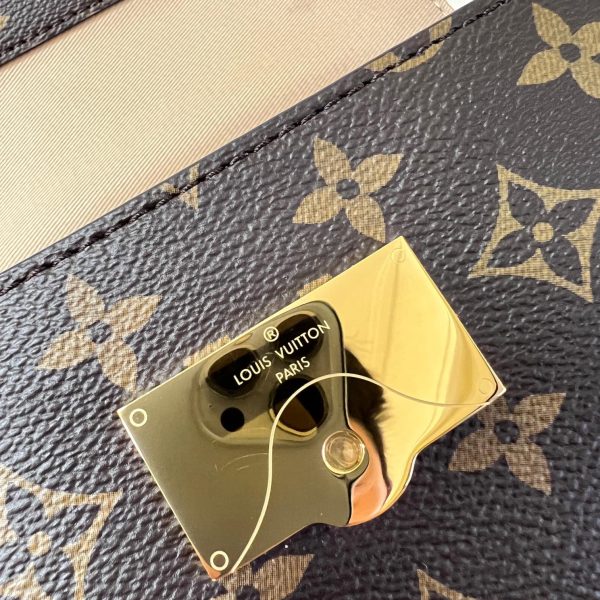 Replica Louis Vuitton Cluny BB M46055 Handbag – Stylish & Affordable - Image 3