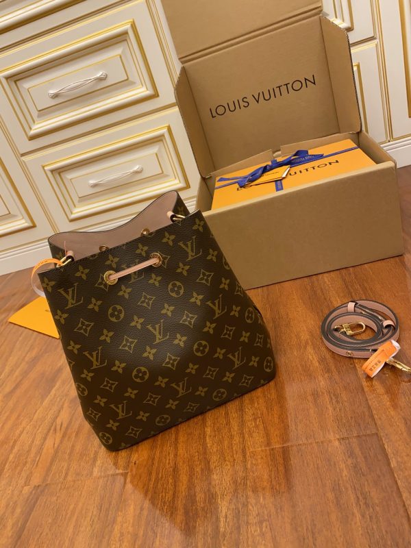 LV Neonoe MM Tote Bag Replica - M44022 - Image 2
