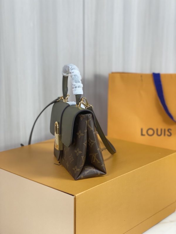 Louis Vuitton Locky BB M44797 Replica Handbag - Image 4