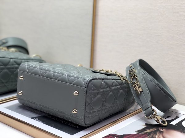 Replica Dior Lady Bag - Blue Patent Cannage Calfskin - Image 5