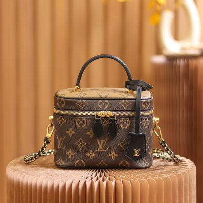 Replica Louis Vuitton Monogram Vanity PM Bag M45165