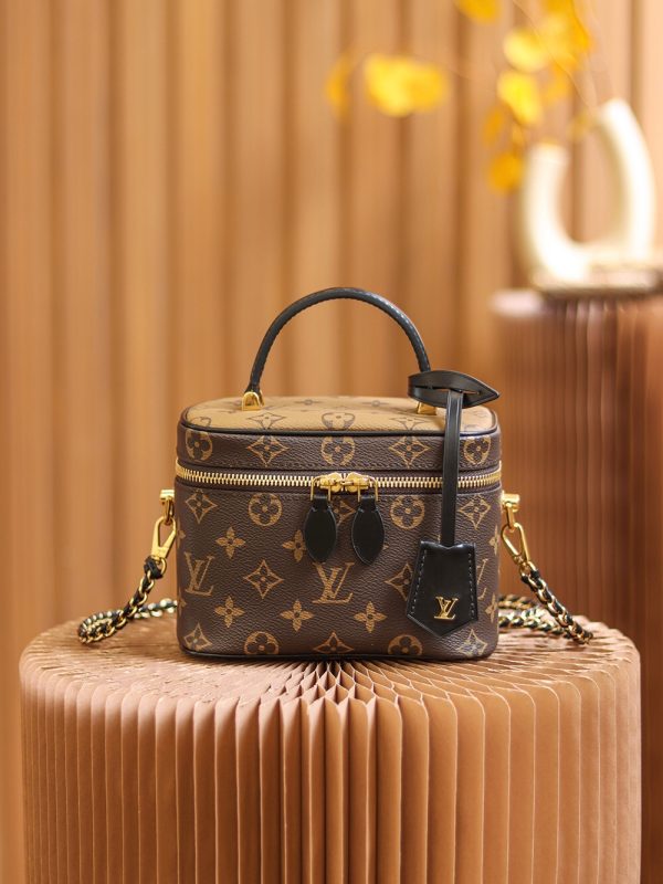 Replica Louis Vuitton Monogram Vanity PM Bag M45165