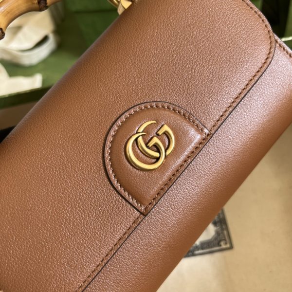 Replica Gucci GG Bamboo Top Handle Bag | Stylish & Compact - Image 7