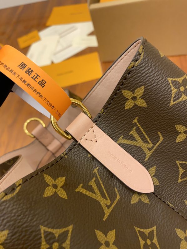 LV Neonoe MM Tote Bag Replica - M44022 - Image 7