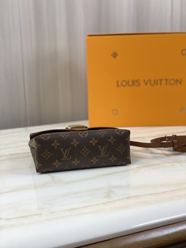 Replica LV Locky BB M44654 Handbag – Classic Style - Image 5