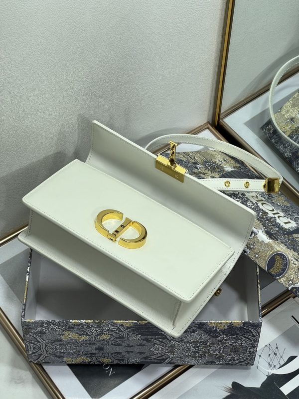 Replica Dior 30 Montaigne Bag – White Box Calfskin S2110Umos_M991 - Image 2