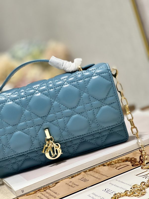 Replica Dior Mini Bag: Peacock Blue Cannage Lambskin - Image 5