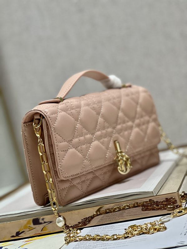 Replica Dior Miss Mini Rose Des Vents Lambskin Bag S0980Onmj_M49P - Image 9