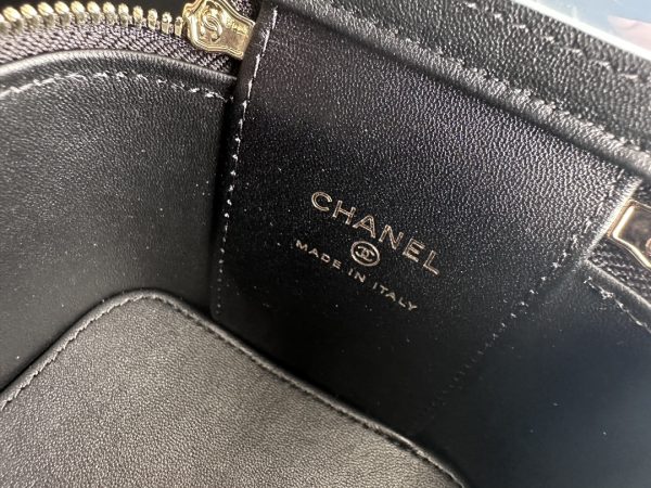 Replica Chanel Black Calfskin Clutch w/ Gold Chain Ap3203 - Image 3