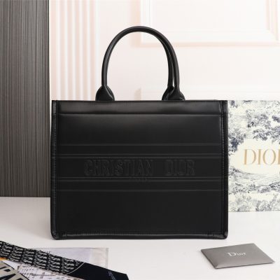 Replica Dior Book Tote Medium Black Calfskin M1265Ztqt_M911