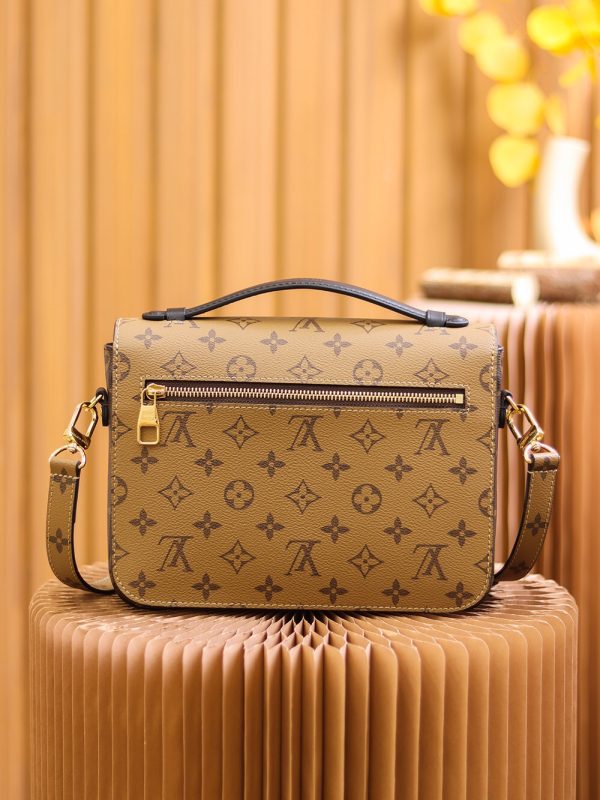 Louis Vuitton Pochette Metis East West Replica M44876 - Image 5