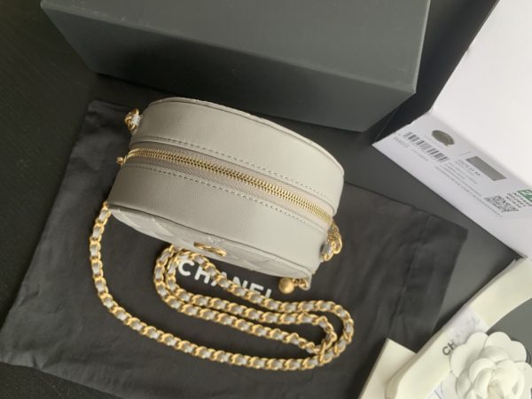 Replica Chanel Grey 1449 Statement Handbag - Image 8