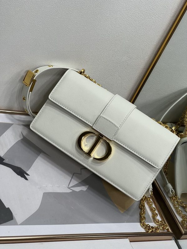 Replica Dior 30 Montaigne Bag – White Box Calfskin S2110Umos_M991