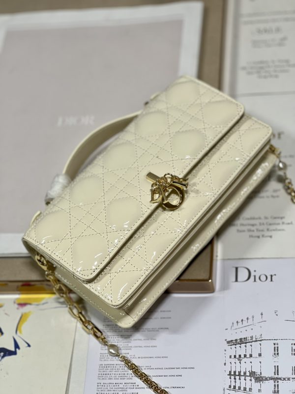 Replica Dior Miss Mini Bag - White Patent Cannage Calfskin - Image 3