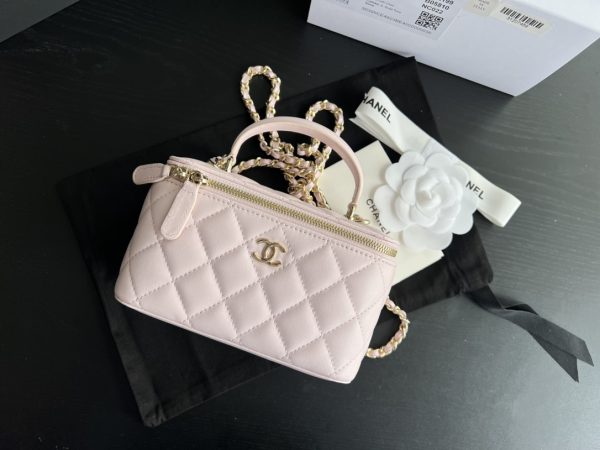 Pink Replica Chanel 22 Bag Ap2199 – Chic & Stylish - Image 4