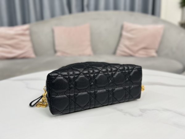 Replica Dior Caro Mini Bag in Black, Style S5163Uwhc_M900 - Image 9