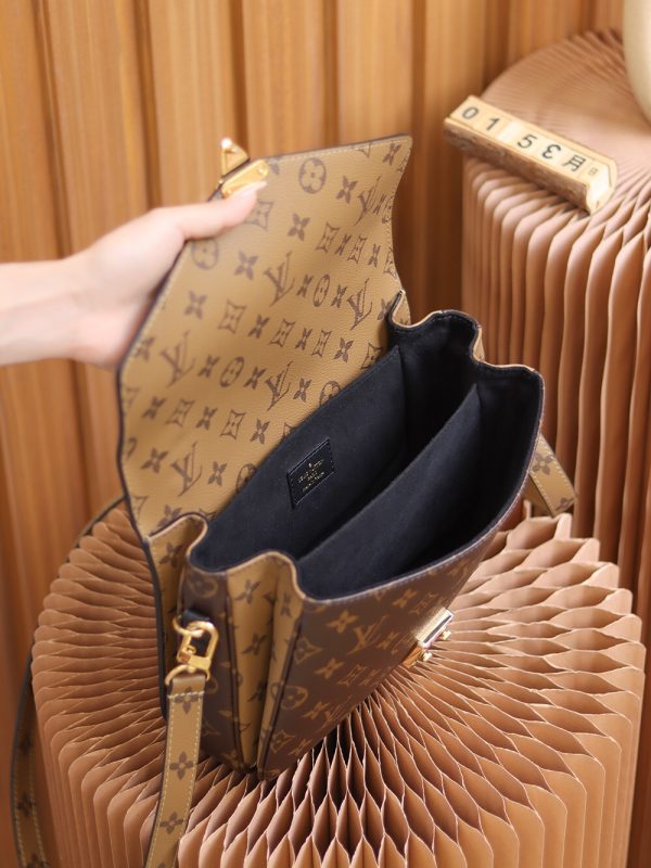 Louis Vuitton Pochette Metis East West Replica M44876 - Image 9