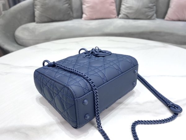 Dior Mini Lady D-Lite Replica Bag in Pink - Image 2