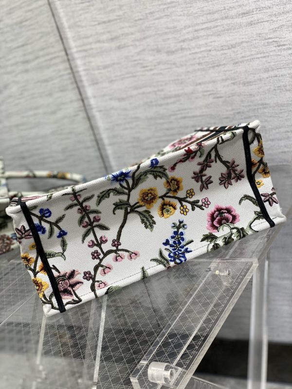 Replica Dior Book Tote White Multicolor Fleurs Embroidery M1296Zeau_M933 - Image 6