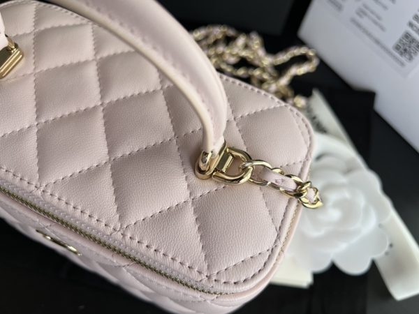 Pink Replica Chanel 22 Bag Ap2199 – Chic & Stylish - Image 8