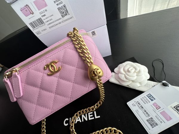 Replica Chanel Pink Vanity Case – Style & Elegance - Image 6