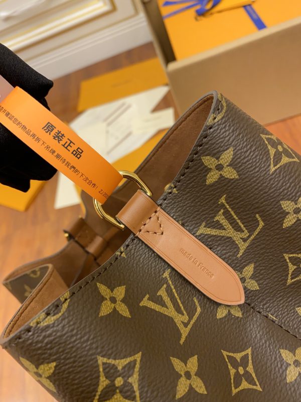 Replica Louis Vuitton Neonoe MM M44887 Handbag - Image 4