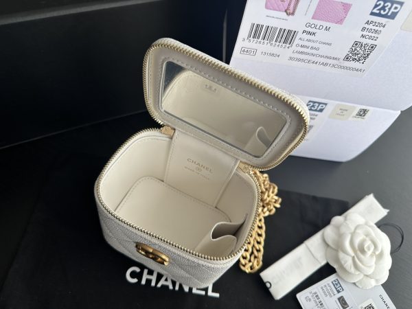 White Replica Chanel Clutch with Chain & Gold-Tone Metal - Image 4