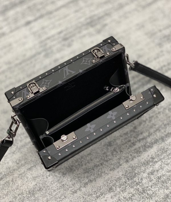 Replica Louis Vuitton Monogram Clutch M20251 - Image 7