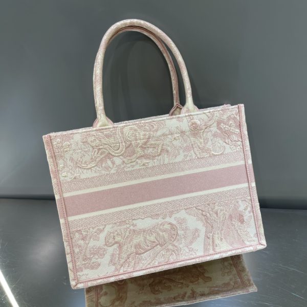 Replica Dior Pink Book Tote w/ Toile De Jouy Embroidery M1296Ztdt_M956 - Image 7