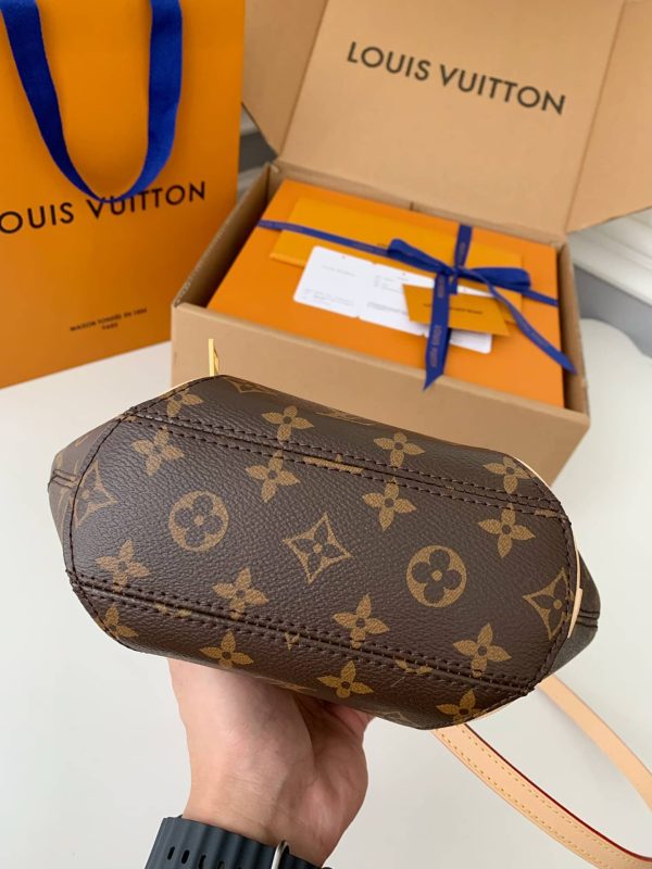 Replica Louis Vuitton Monogram Ellipse PM Shoulder Bag M46196 - Image 4