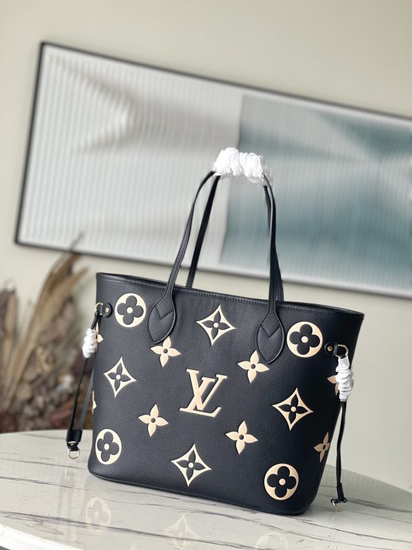 Replica Louis Vuitton Neverfull MM M58907 Luxury Handbag