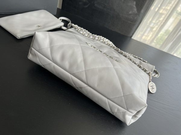 Chanel 22 Replica Bag - White Luxury Clutch - Image 6