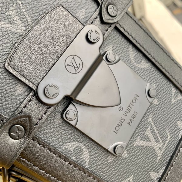 Replica Louis Vuitton M82077 Vertical Trunk Wallet - Image 8