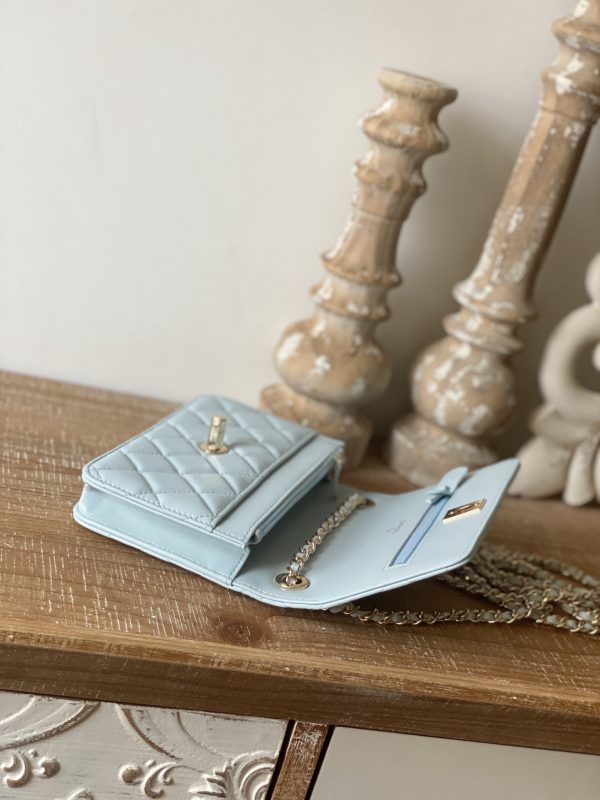 Chanel Replica Wallet On Chain - Cloud Blue Ap1450 - Image 9