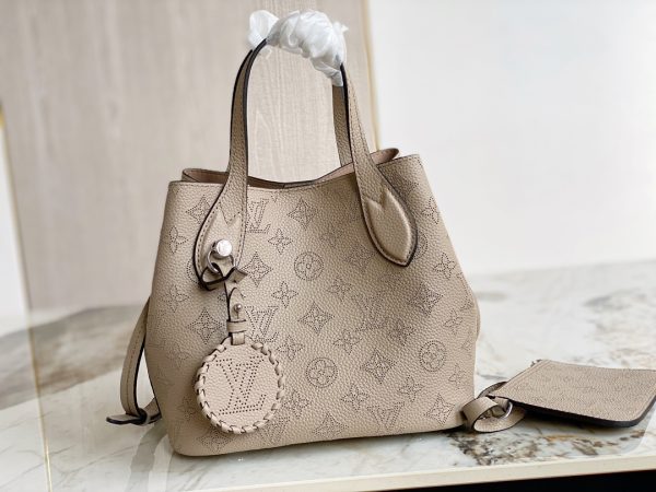 Louis Vuitton Blossom PM M21849 Replica Handbag - Image 5