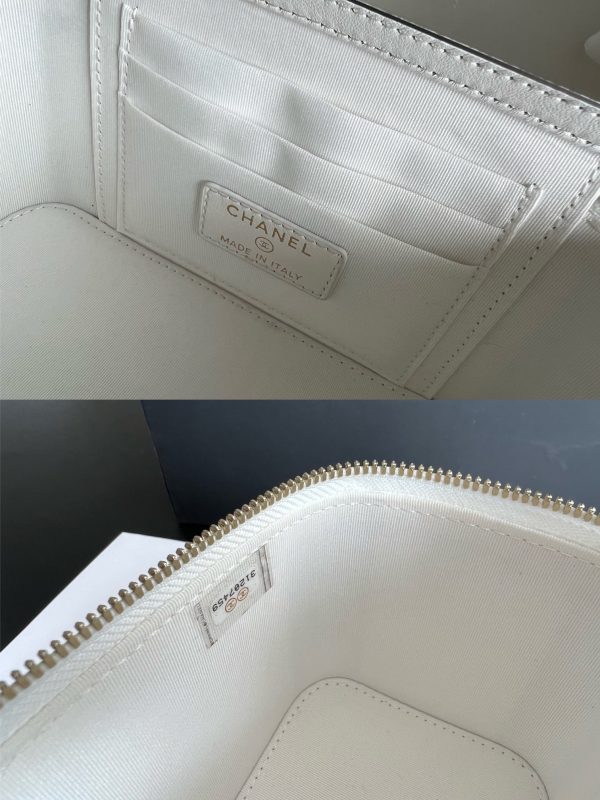 Replica Chanel 22 Handbag - White Ap2199 Elegance - Image 2