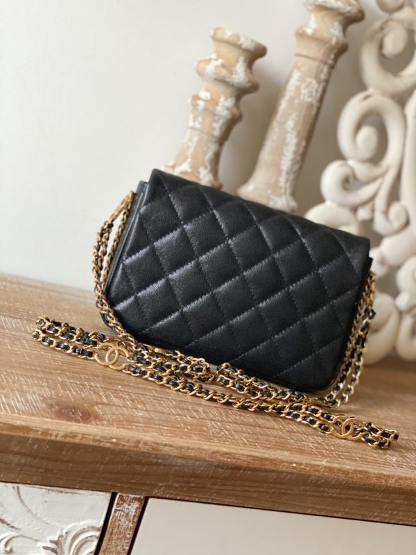 Luxury Replica Chanel 1 AS3757 Bag - Image 8