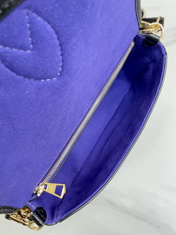 Replica Louis Vuitton Diane M46386 Bag - Stylish & Affordable - Image 7