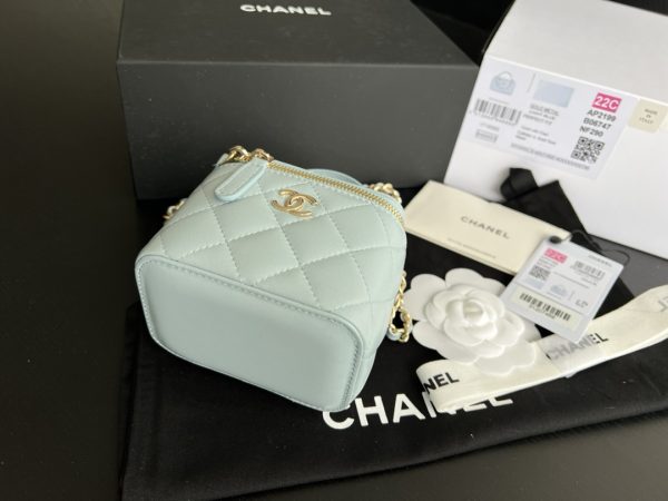 Chanel 22 Cyanine Ap2198 Replica Bag - Luxe Design - Image 4