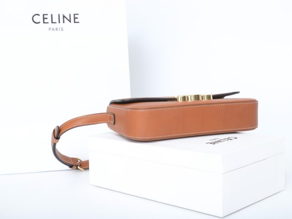 Stylish Celine Triomphe Shoulder Bag Replica - Image 4