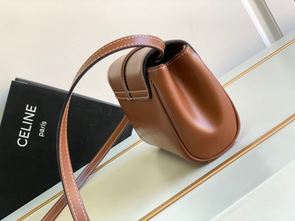 Celine Teen Soft 16 Replica in Smooth Safari Calfskin - Image 4