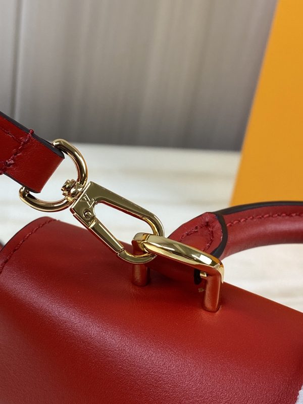 Replica Louis Vuitton Locky BB M44322 Handbag - Image 6
