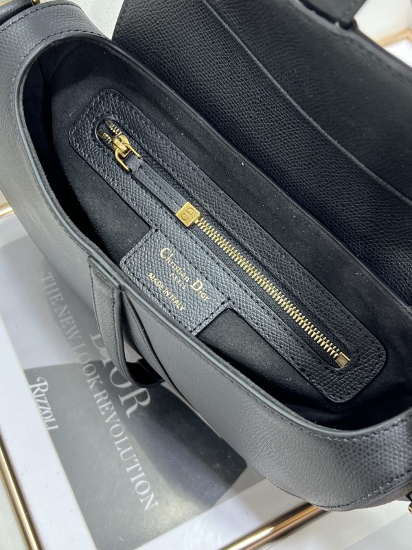 Replica Dior Saddle Bag - Black Grained Calfskin M0455Cbaa_M900 - Image 2