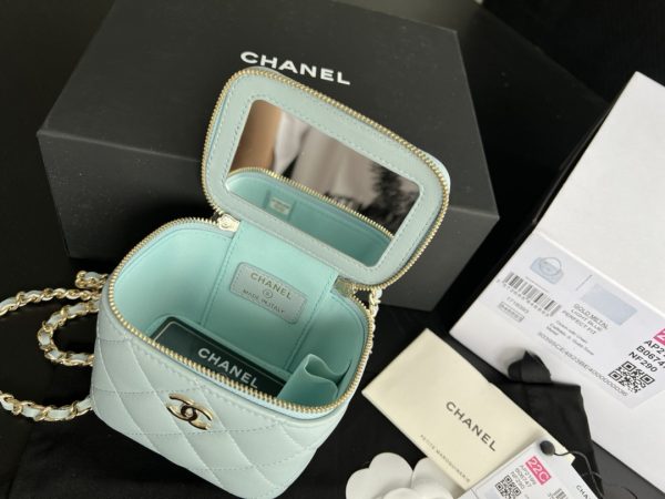 Chanel 22 Cyanine Ap2198 Replica Bag - Luxe Design - Image 2